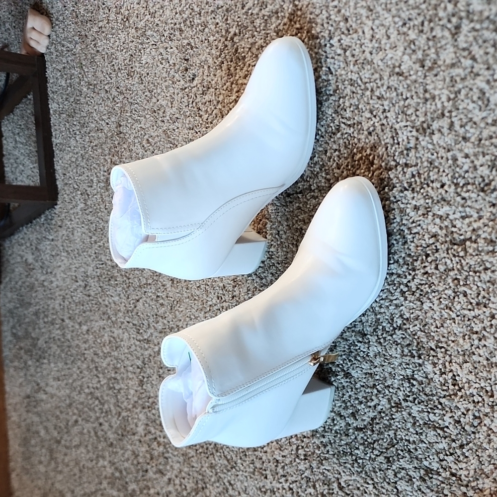 Women's Low Heeled Chelsea Ankle Boots Block Heel Booties Slip On Side Zippers R
